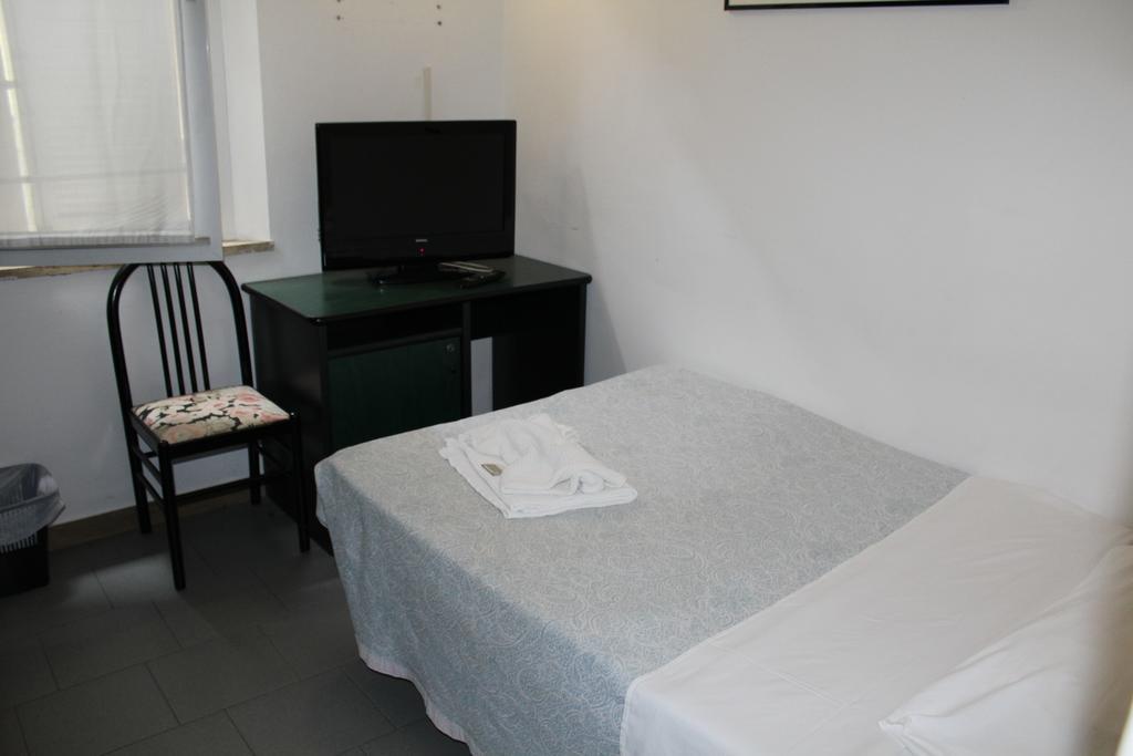 Hotel La Torretta Bramante Rimini Rum bild